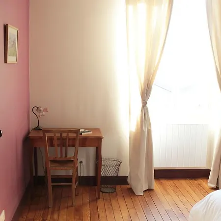 Chez Juliette Maison 게스트하우스 Rontignon